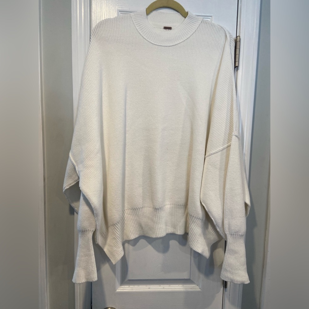 Free People Size S Easy Street Tunic Painted White Slouchy Oversized Ribbed Knit